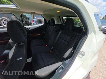 2021 Ford EcoSport SE – miniatura 13