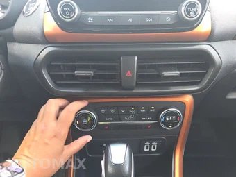 2021 Ford EcoSport SE – miniatura 29