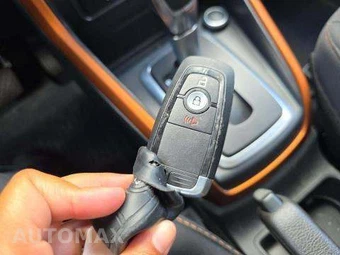 2021 Ford EcoSport SE – miniatura 8