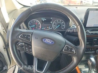 2021 Ford EcoSport SE – miniatura 10