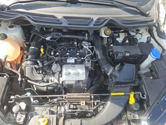 2021 Ford EcoSport SE – miniatura 15