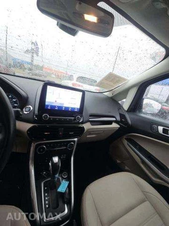 2021 Ford EcoSport Titanium – miniatura 11