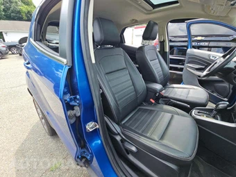 2021 Ford EcoSport Titanium – miniatura 18