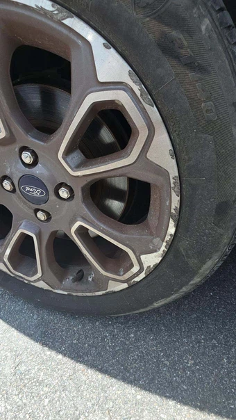 2021 Ford EcoSport Titanium – miniatura 24