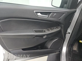 2021 Ford Edge SE – miniatura 9
