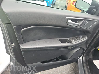 2021 Ford Edge SE - miniatura 9