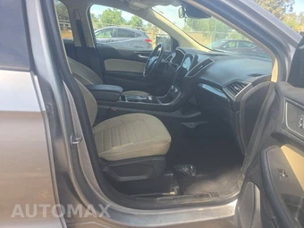 2021 Ford Edge SE – miniatura 8