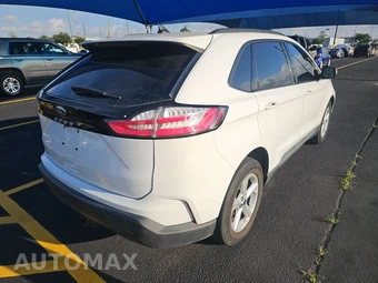 2021 Ford Edge SE - miniatura 4