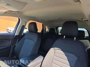 2021 Ford Edge SE – miniatura 11