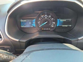 2021 Ford Edge SE – miniatura 9