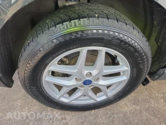 2021 Ford Edge SE - miniatura 10