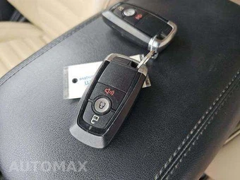 2021 Ford Edge SEL – miniatura 9
