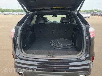 2021 Ford Edge ST - miniatura 16