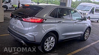 2021 Ford Edge Titanium - miniatura 4