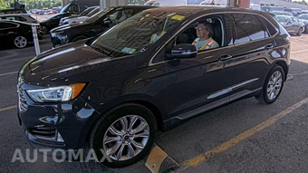 2021 Ford Edge Titanium
