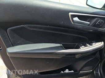 2021 Ford Edge Titanium – miniatura 9