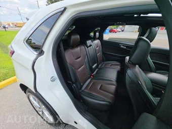 2021 Ford Edge Titanium - miniatura 16