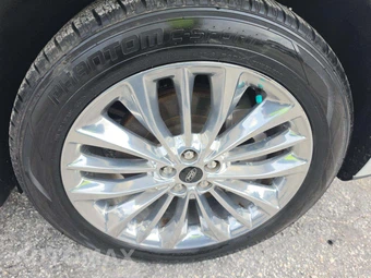 2021 Ford Edge Titanium - miniatura 25