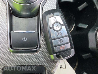 2021 Ford Edge Titanium - miniatura 8