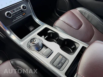 2021 Ford Edge Titanium - miniatura 21