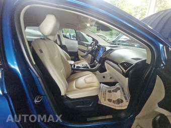 2021 Ford Edge Titanium - miniatura 8