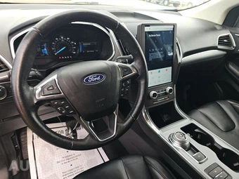 2021 Ford Edge Titanium - miniatura 11
