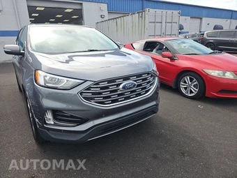 2021 Ford Edge Titanium - miniatura 3
