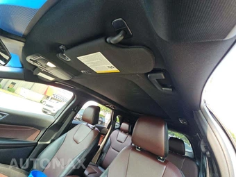 2021 Ford Edge Titanium - miniatura 8