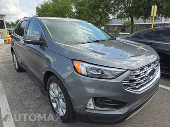2021 Ford Edge Titanium – miniatura 3