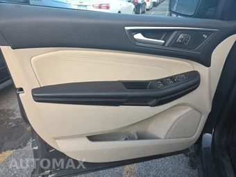 2021 Ford Edge Titanium - miniatura 9