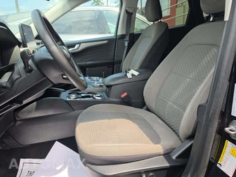 2021 Ford Escape Hybrid SE – miniatura 6