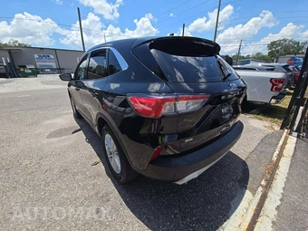 2021 Ford Escape Hybrid SE - miniatura 2