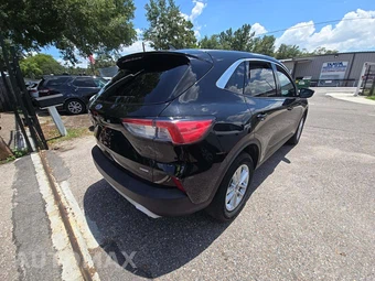2021 Ford Escape Hybrid SE - miniatura 3