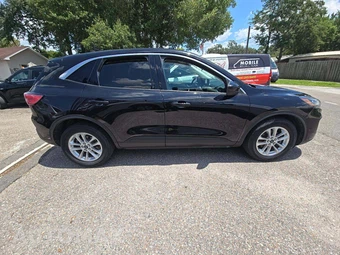 2021 Ford Escape Hybrid SE - miniatura 4