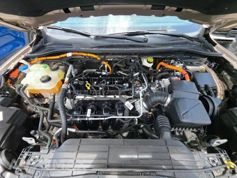 2021 Ford Escape Hybrid SE - miniatura 15