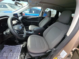 2021 Ford Escape Hybrid SE - miniatura 7