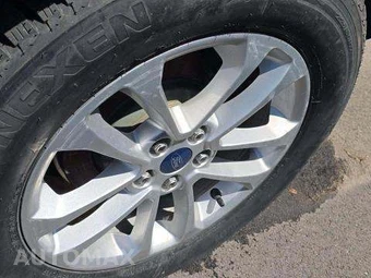 2021 Ford Escape Hybrid SE - miniatura 23