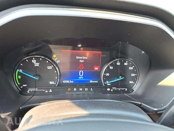 2021 Ford Escape Hybrid SE - miniatura 9