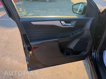 2021 Ford Escape Hybrid SEL - miniatura 14