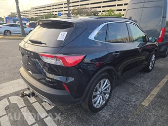 2021 Ford Escape Hybrid Titanium - miniatura 4