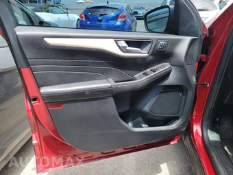 2021 Ford Escape Hybrid Titanium – miniatura 9