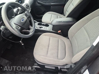 2021 Ford Escape S – miniatura 7