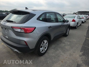 2021 Ford Escape S – miniatura 4