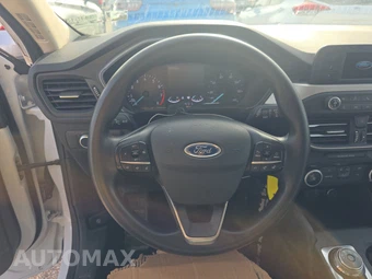 2021 Ford Escape S – miniatura 10