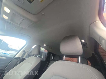 2021 Ford Escape S - miniatura 11