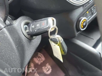 2021 Ford Escape S - miniatura 8