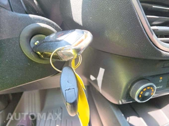 2021 Ford Escape S – miniatura 8