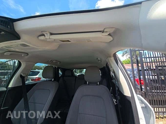 2021 Ford Escape S - miniatura 11