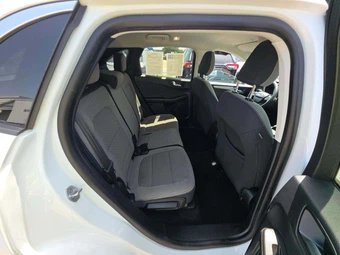 2021 Ford Escape SE – miniatura 16