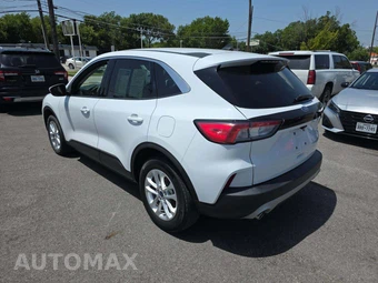 2021 Ford Escape SE – miniatura 2